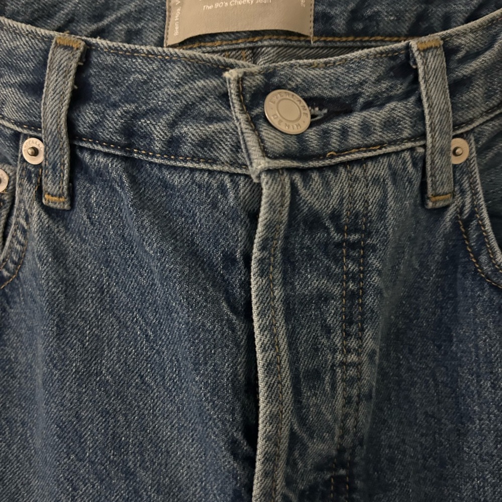 Everlane 90’s Cheeky Jean - Picture 2 of 7